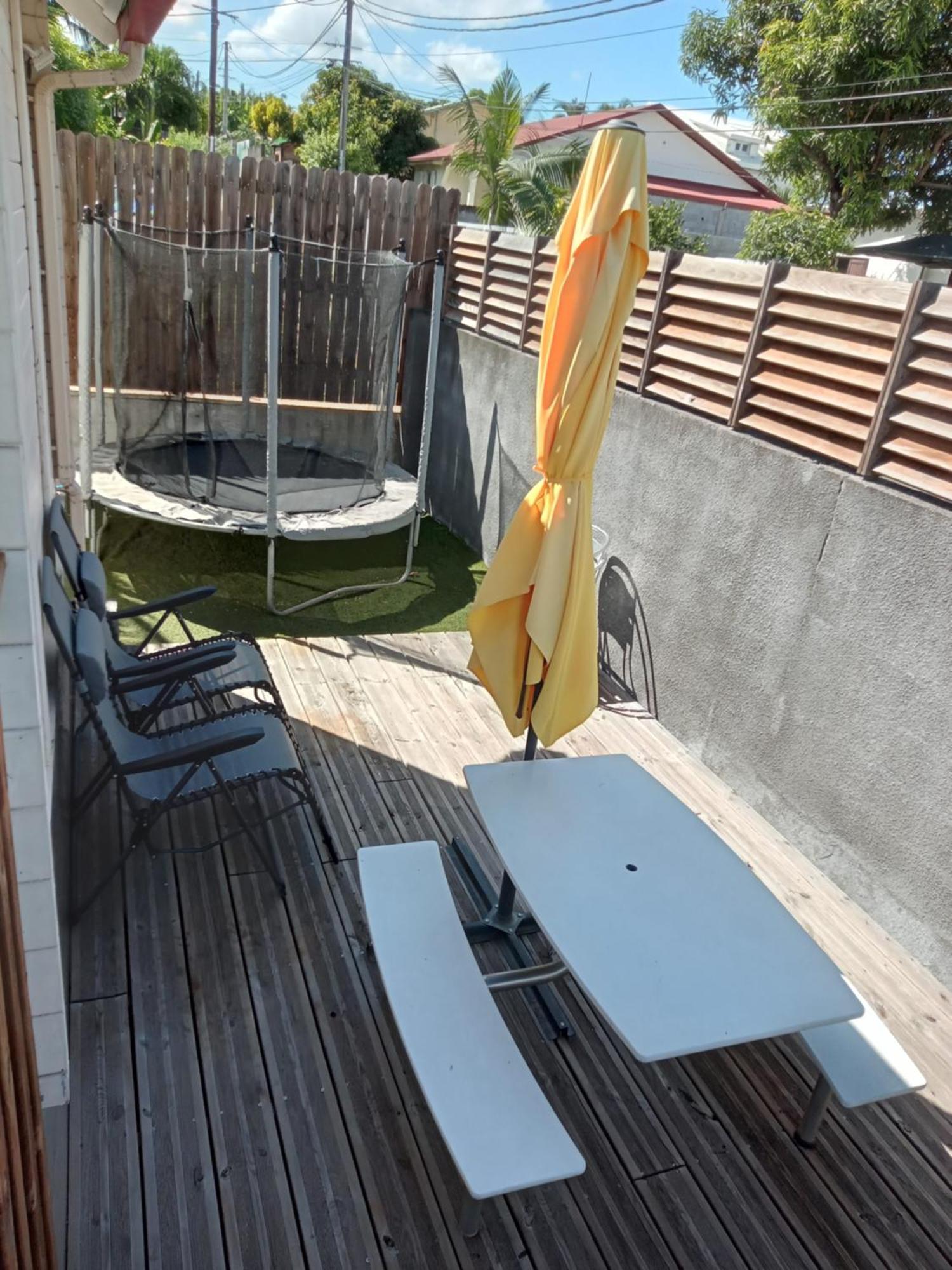 Bungalow Des Papayes Saint-Louis Exterior foto